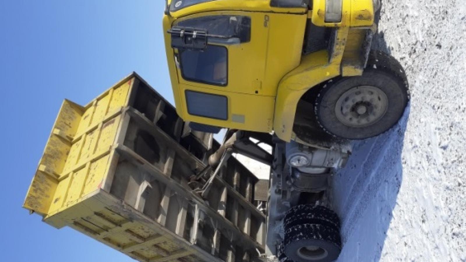 Автосамосвал SINOTRUG-290