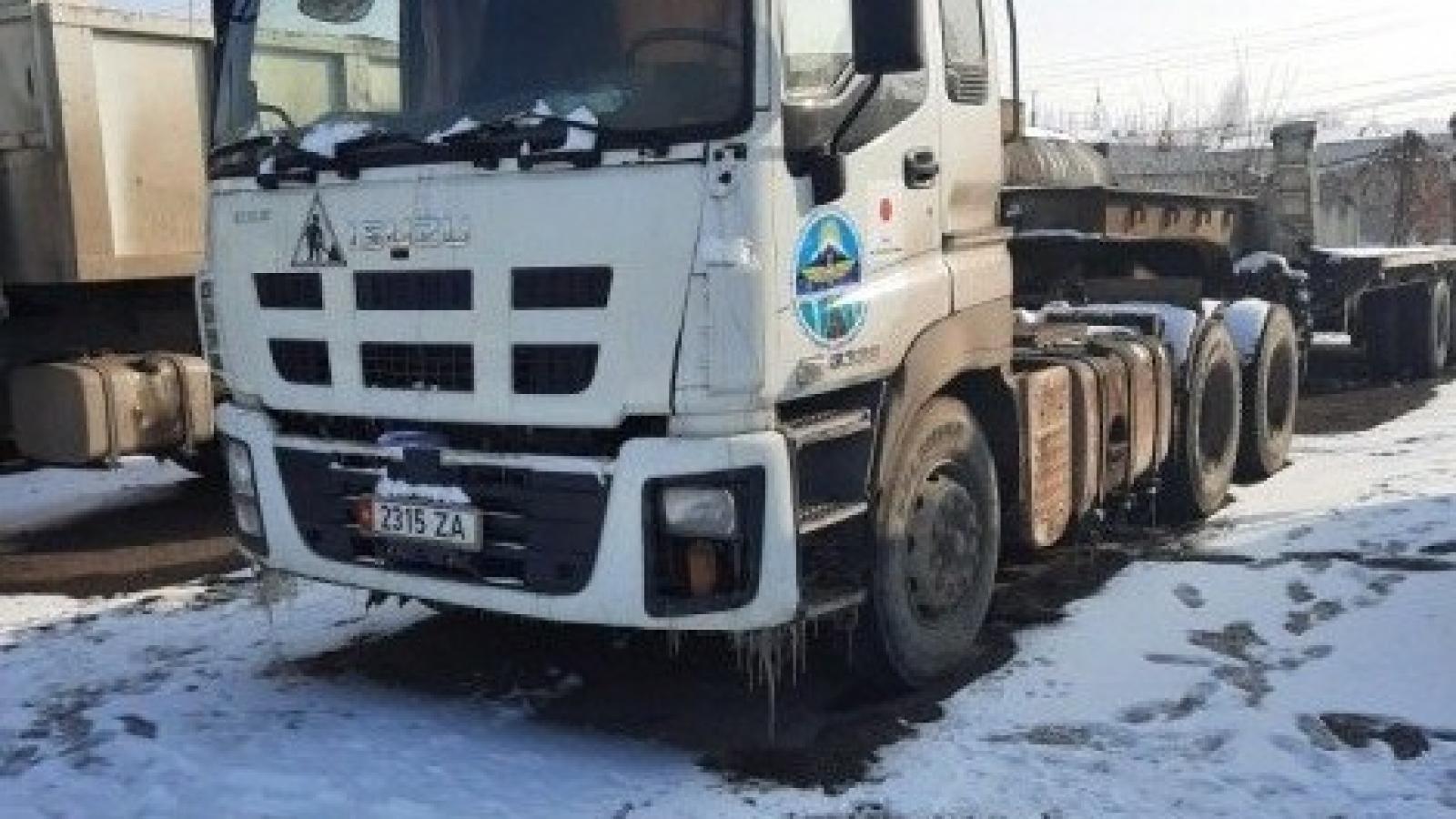 Седельный тягач# ИСУЗИ-EXZ251KZ