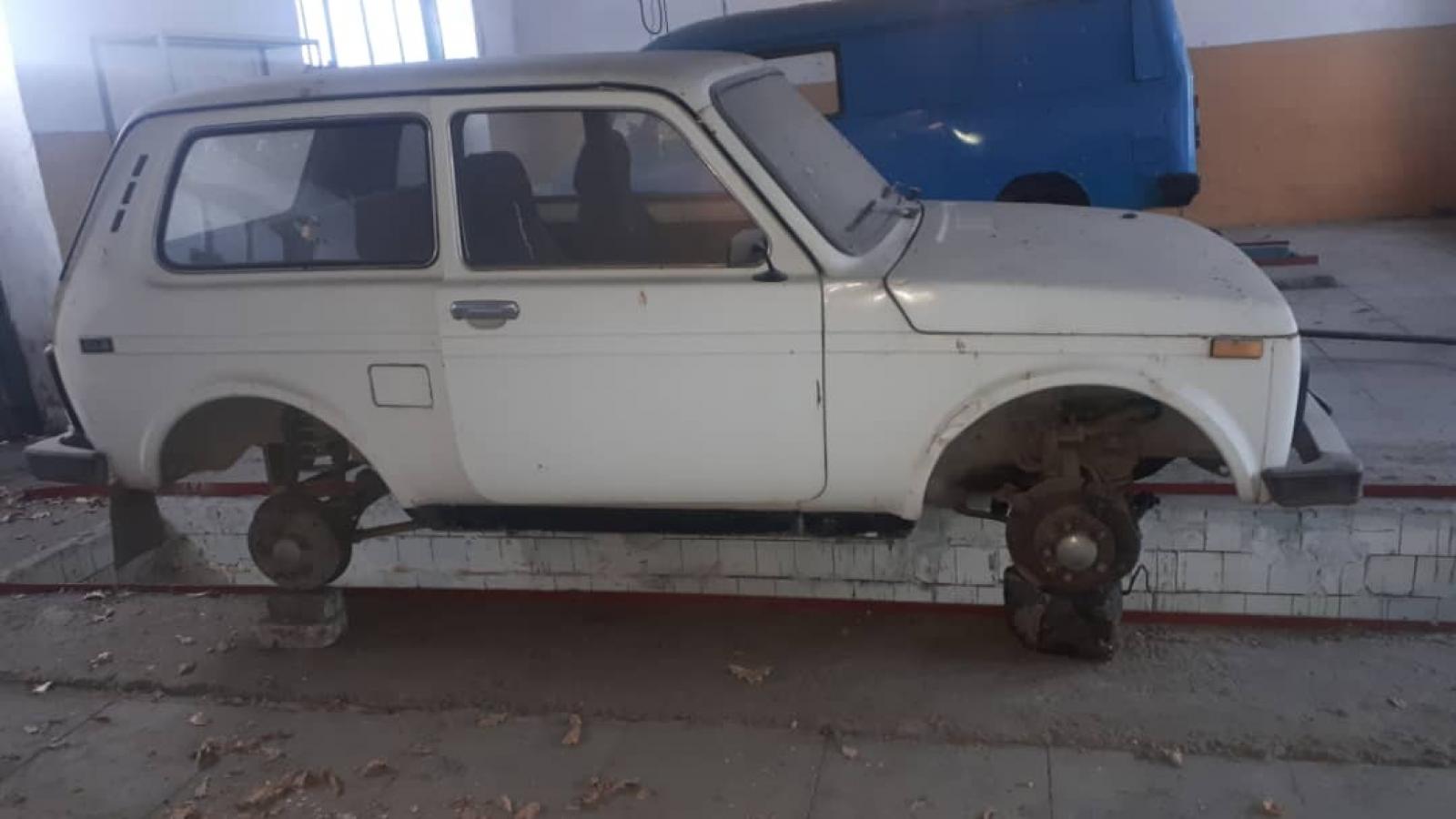Автомашина ВАЗ - 21213